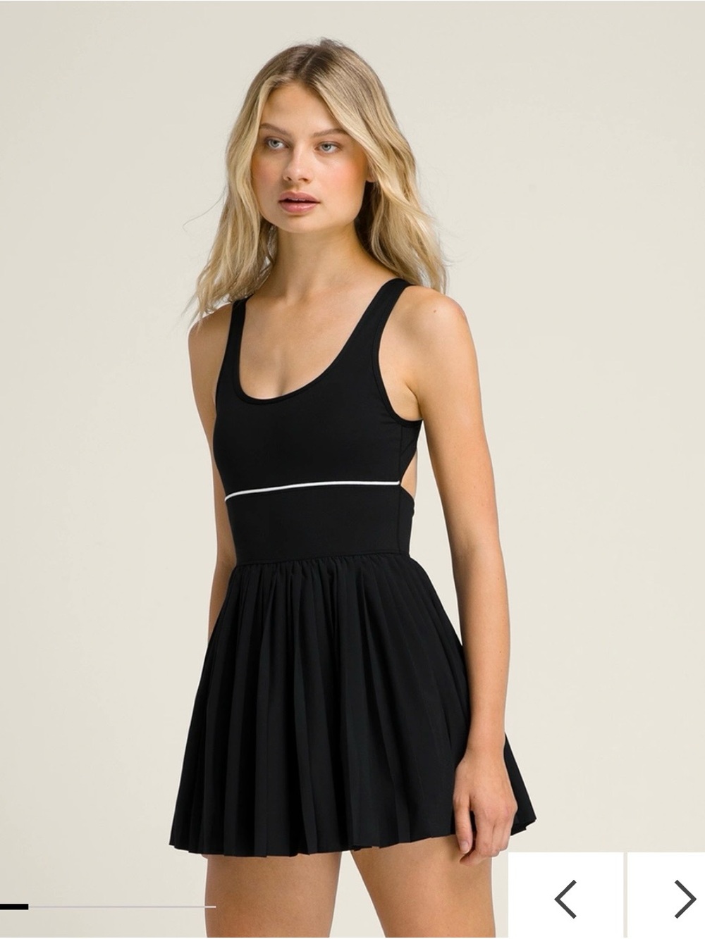 Wilson Sportif Tennis Dress - Black - Pleated Skirt - Size M - NWT - Picture 2 of 9